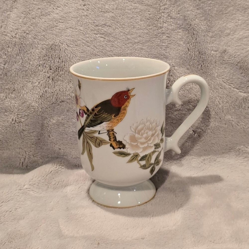 Vintage Style Footed Porcelain Bird and Peony Floral Coffee Mug Gold Rim White